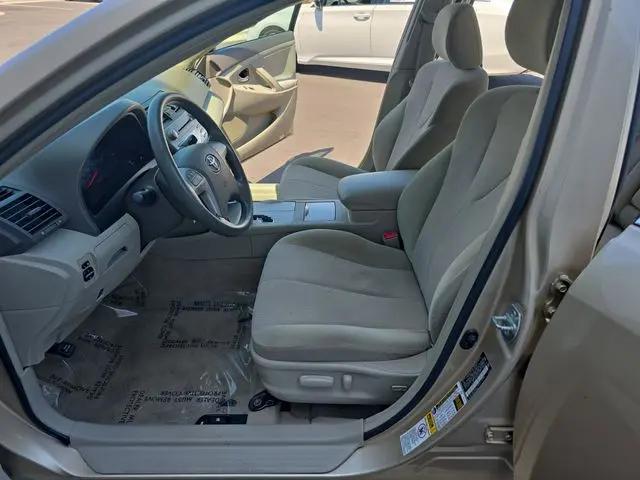 2010 Toyota Camry LE