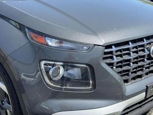 2023 Hyundai Venue SEL