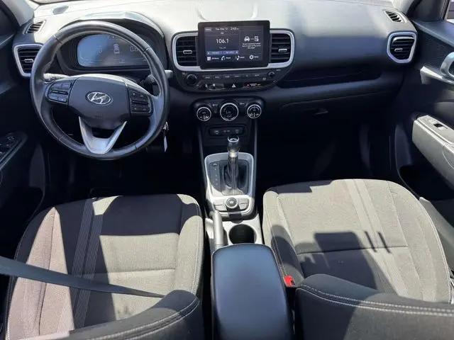 2023 Hyundai Venue SEL