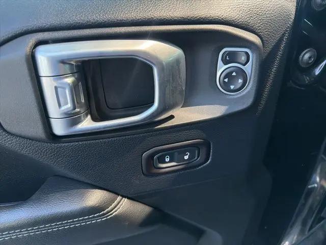2018 Jeep Wrangler Unlimited Sahara 4x4
