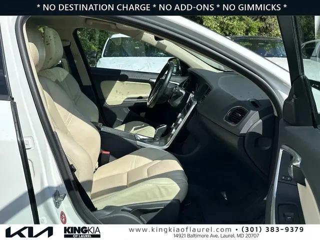 2017 Volvo S60 T5 Dynamic
