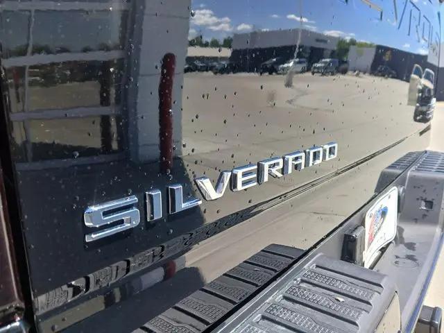 2025 Chevrolet Silverado 2500HD 4WD Crew Cab Standard Bed High Country
