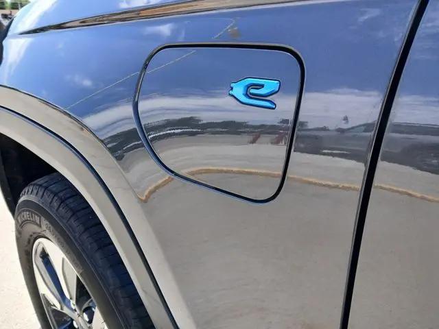 2023 Jeep Grand Cherokee 4xe