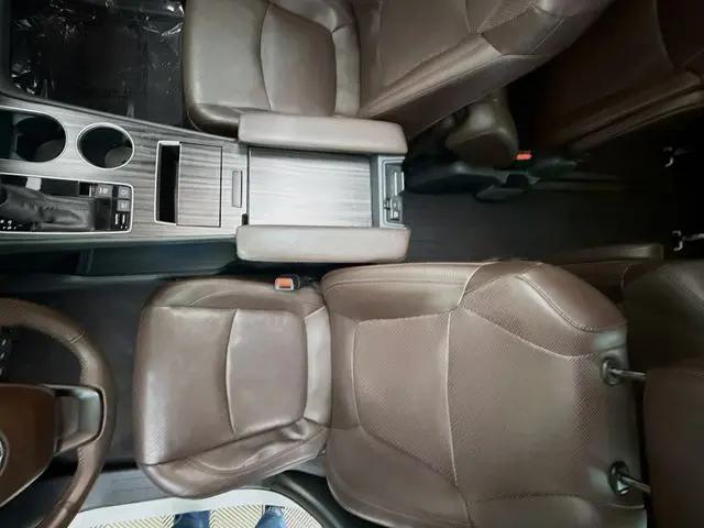 2022 Toyota Sienna Platinum