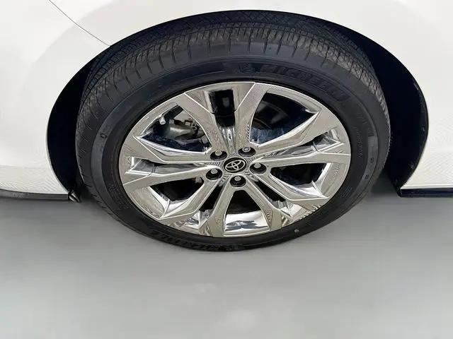 2022 Toyota Sienna Platinum