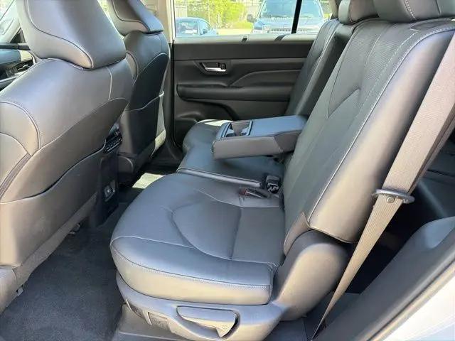 2024 Toyota Grand Highlander Limited
