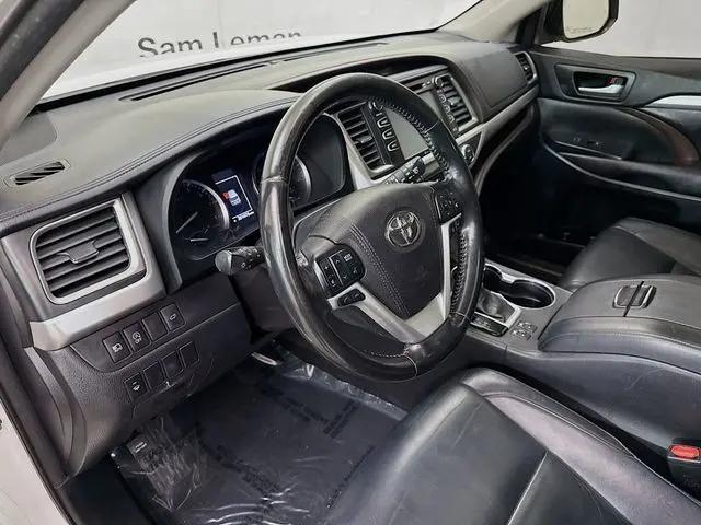 2017 Toyota Highlander XLE