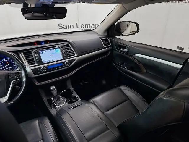 2017 Toyota Highlander XLE