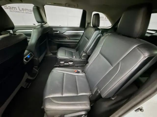 2017 Toyota Highlander XLE