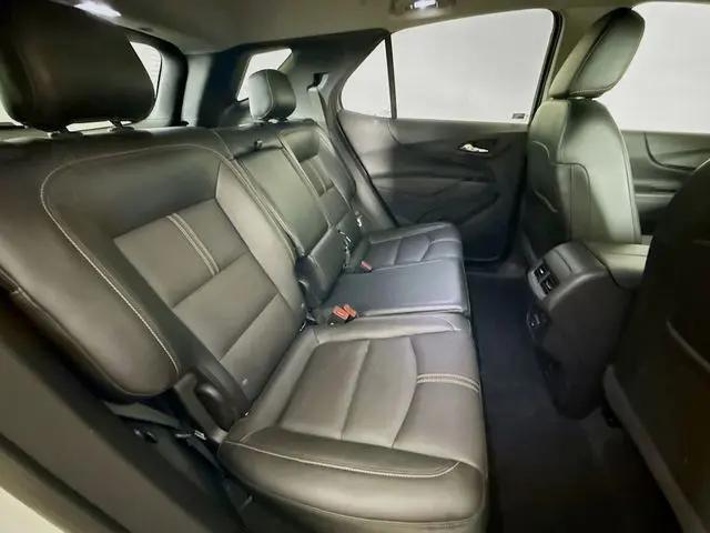 2022 Chevrolet Equinox AWD Premier