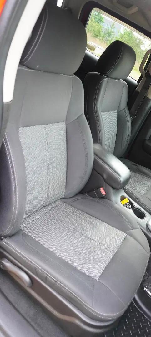 2009 HUMMER H3T H3T Luxury