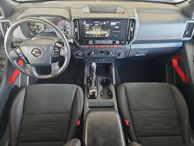 2025 Nissan Frontier Crew Cab PRO-4X 4x4