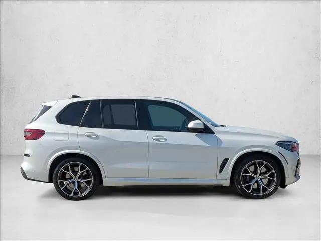 2020 BMW X5 M50i