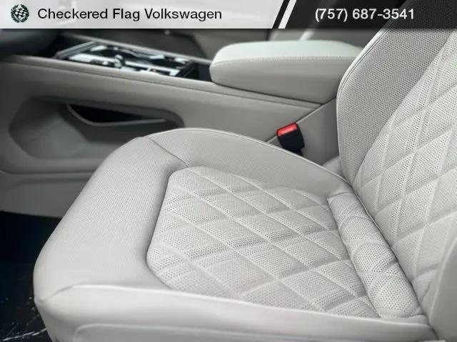 2026 Volkswagen Atlas SEL Premium R-Line