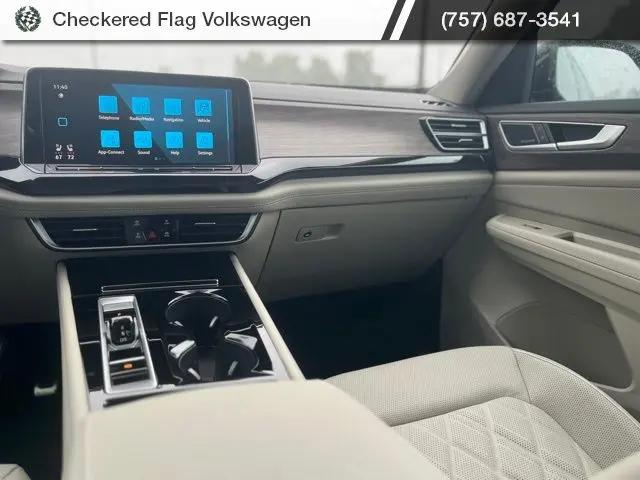 2026 Volkswagen Atlas SEL Premium R-Line