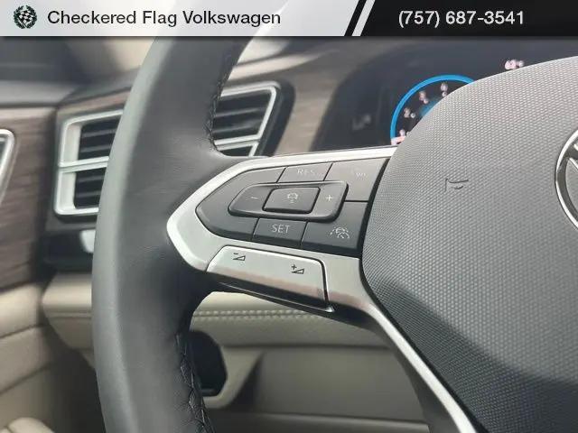 2026 Volkswagen Atlas SEL Premium R-Line