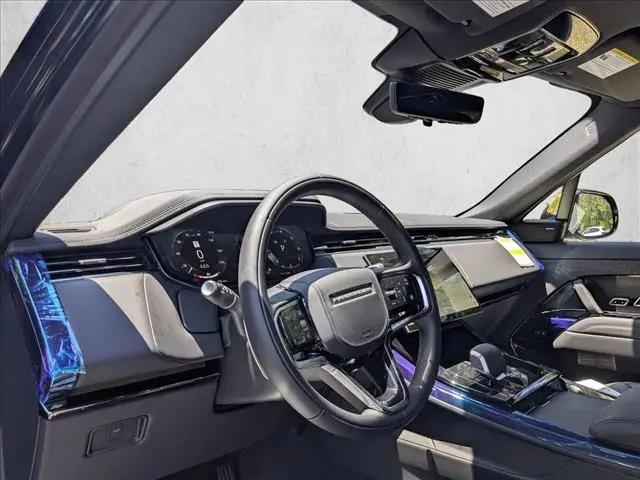2026 Land Rover Range Rover Sport P360 SE