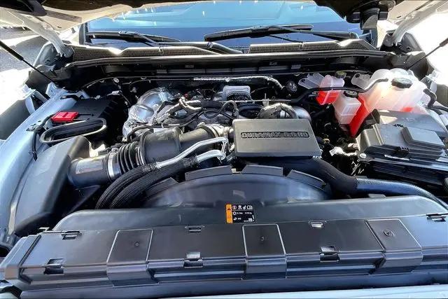 2026 GMC Sierra 2500HD Crew Cab, Standard Bed, AT4, 4WD