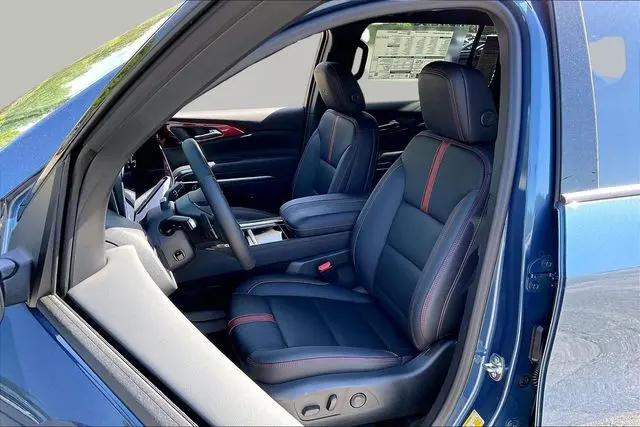 2026 Chevrolet Traverse FWD RS