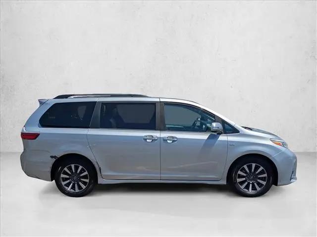 2019 Toyota Sienna Limited Premium 7 Passenger