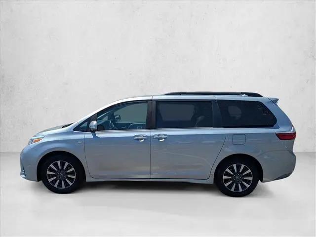 2019 Toyota Sienna Limited Premium 7 Passenger