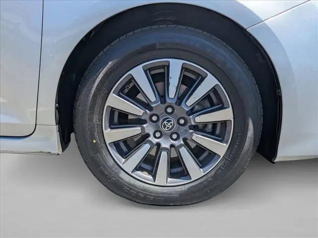 2019 Toyota Sienna Limited Premium 7 Passenger