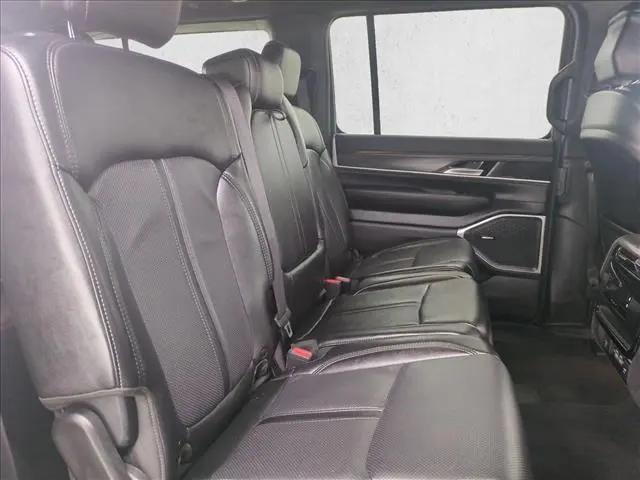2024 Jeep Wagoneer Series II 4x2