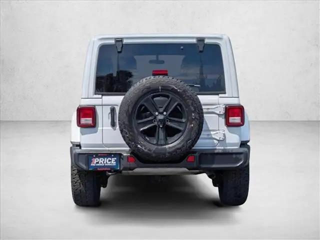 2022 Jeep Wrangler Unlimited Sahara Altitude 4x4