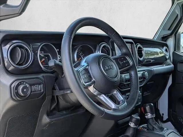 2022 Jeep Wrangler Unlimited Sahara Altitude 4x4
