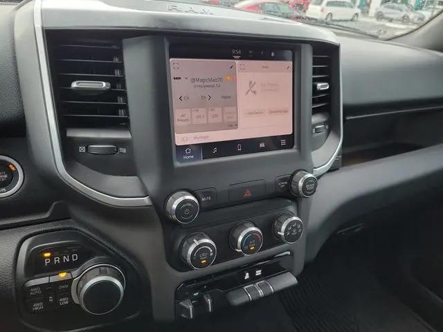 2022 Ram 1500 Big Horn Quad Cab 4x4 6'4" Box