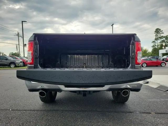 2022 Ram 1500 Big Horn Quad Cab 4x4 6'4" Box