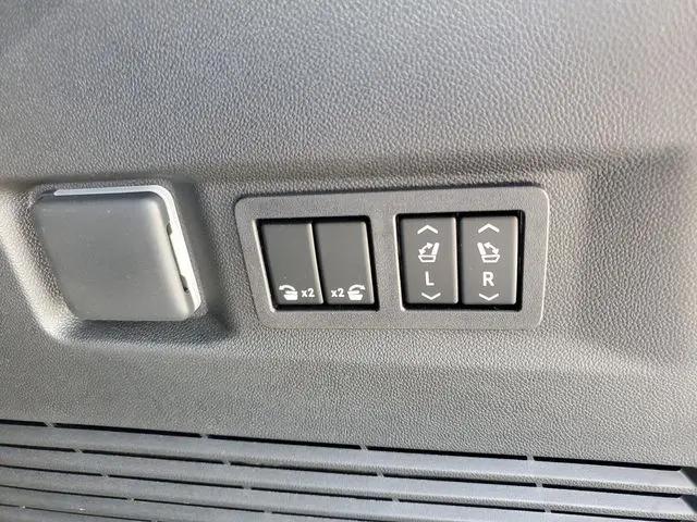 2026 GMC Yukon 4WD Denali