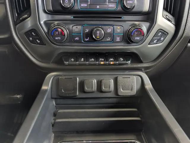 2018 Chevrolet Silverado 1500 2LZ