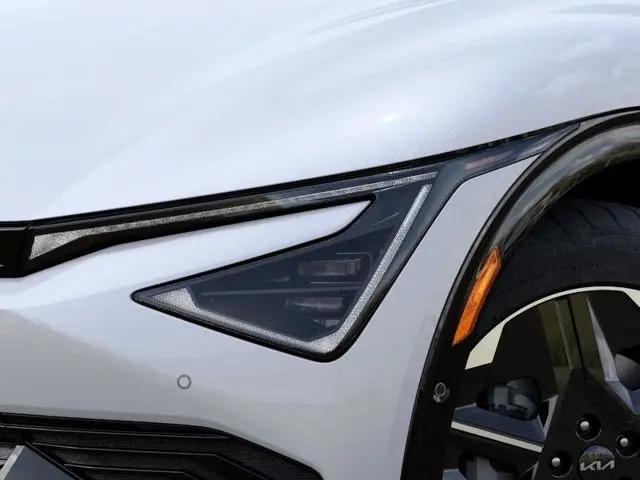 2026 Kia EV6 Wind RWD