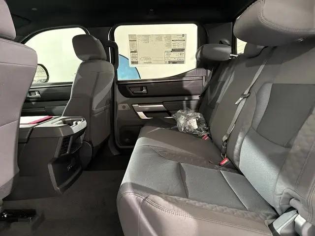 2026 Toyota Tundra SR5 CrewMax 5.5' Bed