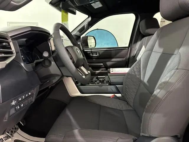2026 Toyota Tundra SR5 CrewMax 5.5' Bed