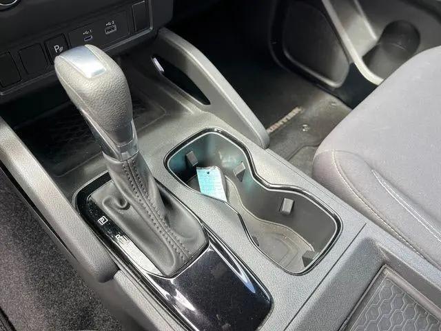 2023 Nissan Frontier Crew Cab SV 4x4