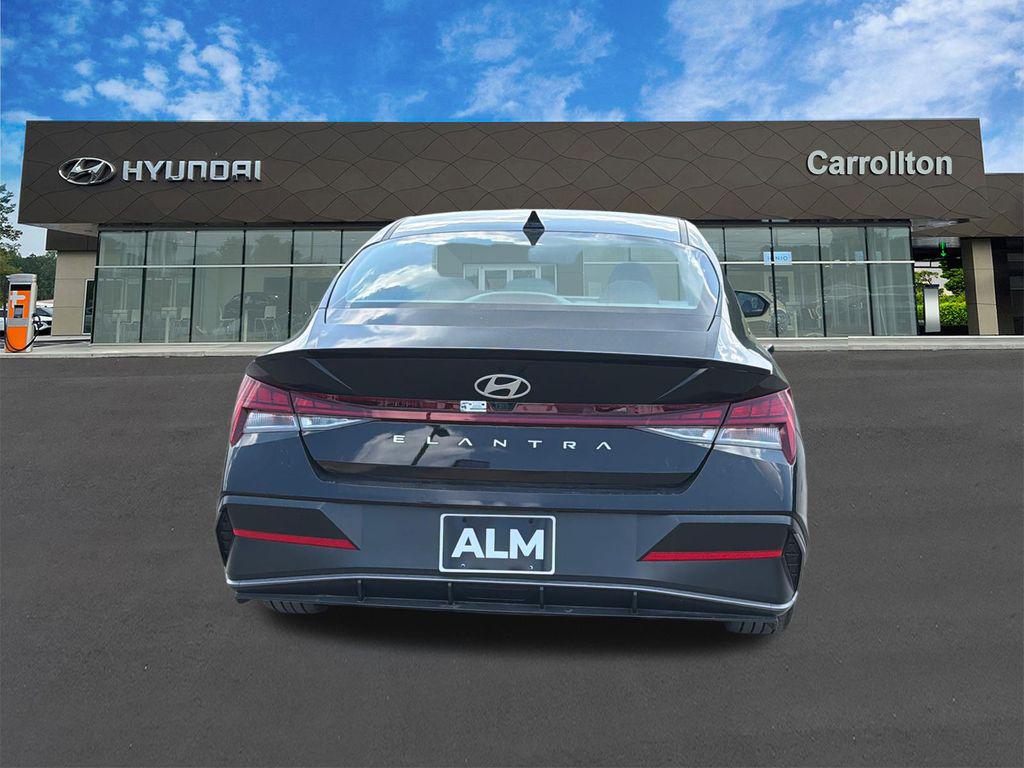 New 2026 Abyss Black HYUNDAI SEL Sport Premium image 7