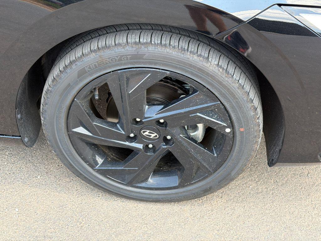 New 2026 Abyss Black HYUNDAI SEL Sport Premium image 13