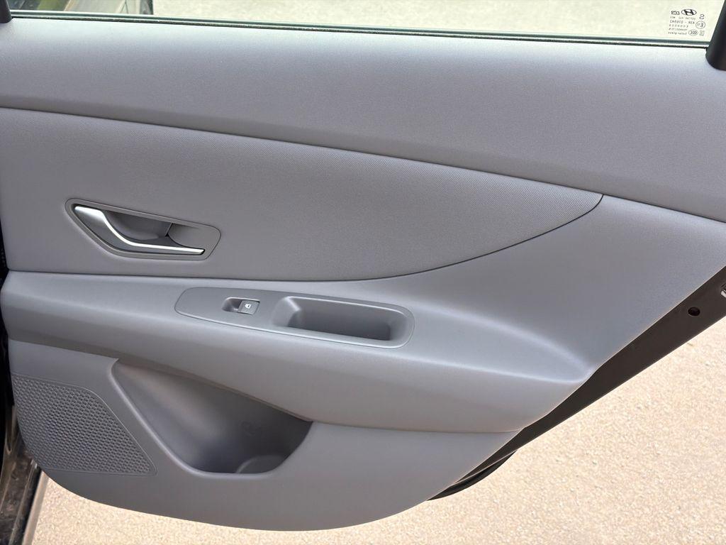 New 2026 Abyss Black HYUNDAI SEL Sport Premium image 17