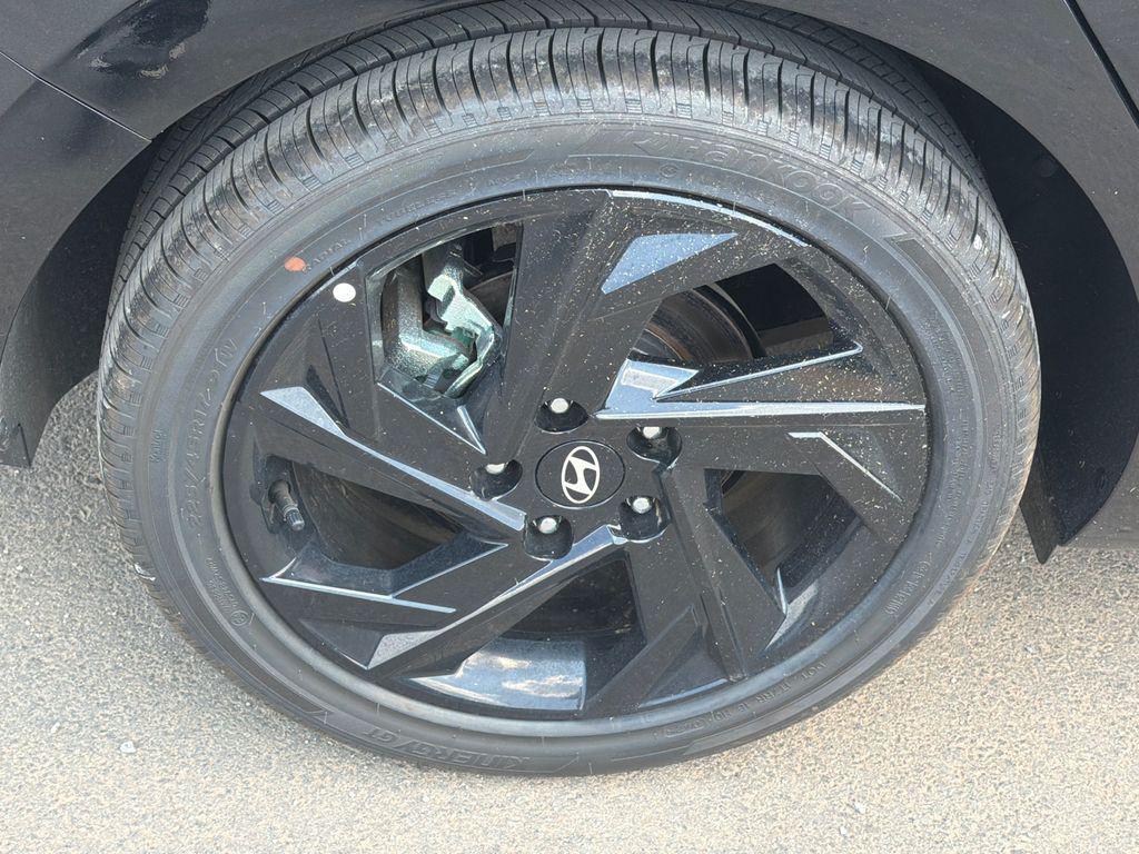 New 2026 Abyss Black HYUNDAI SEL Sport Premium image 18