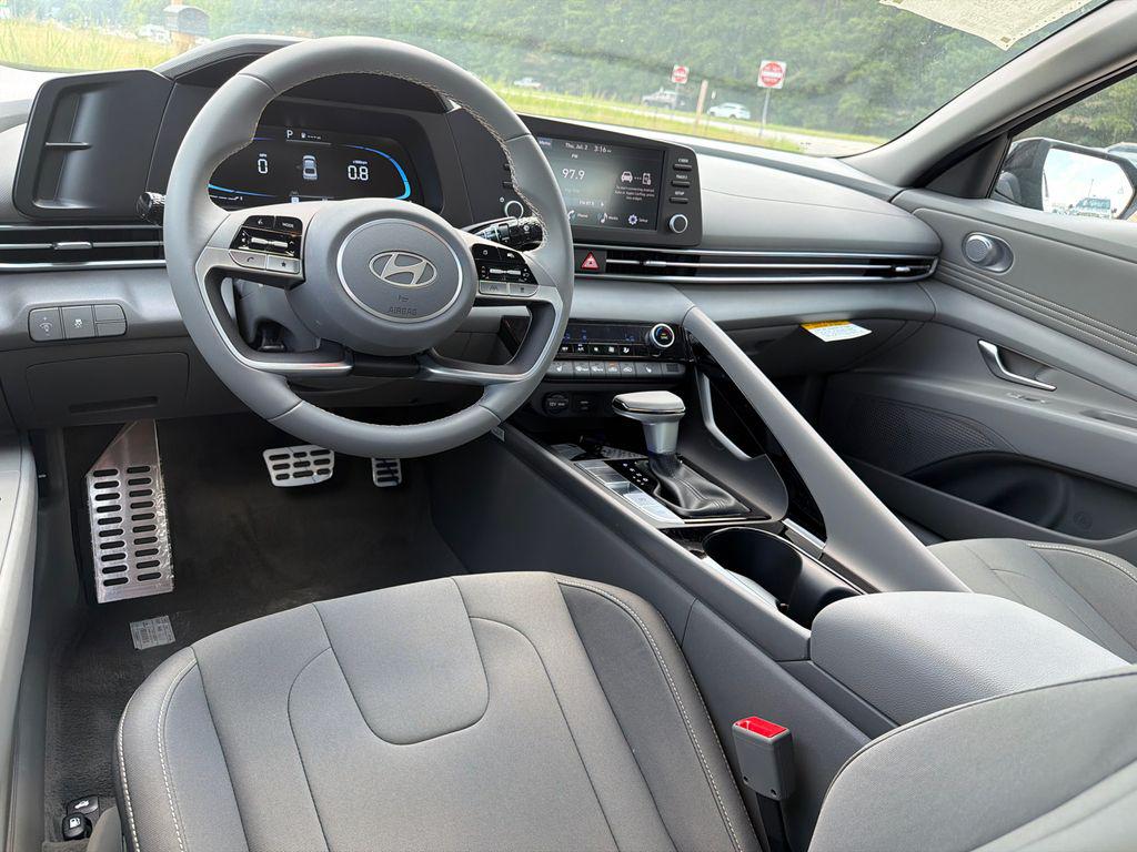 New 2026 Abyss Black HYUNDAI SEL Sport Premium image 23