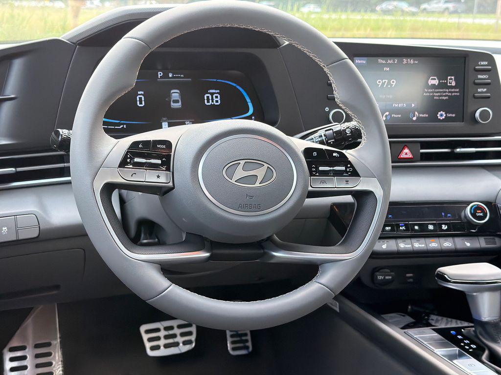 New 2026 Abyss Black HYUNDAI SEL Sport Premium image 24