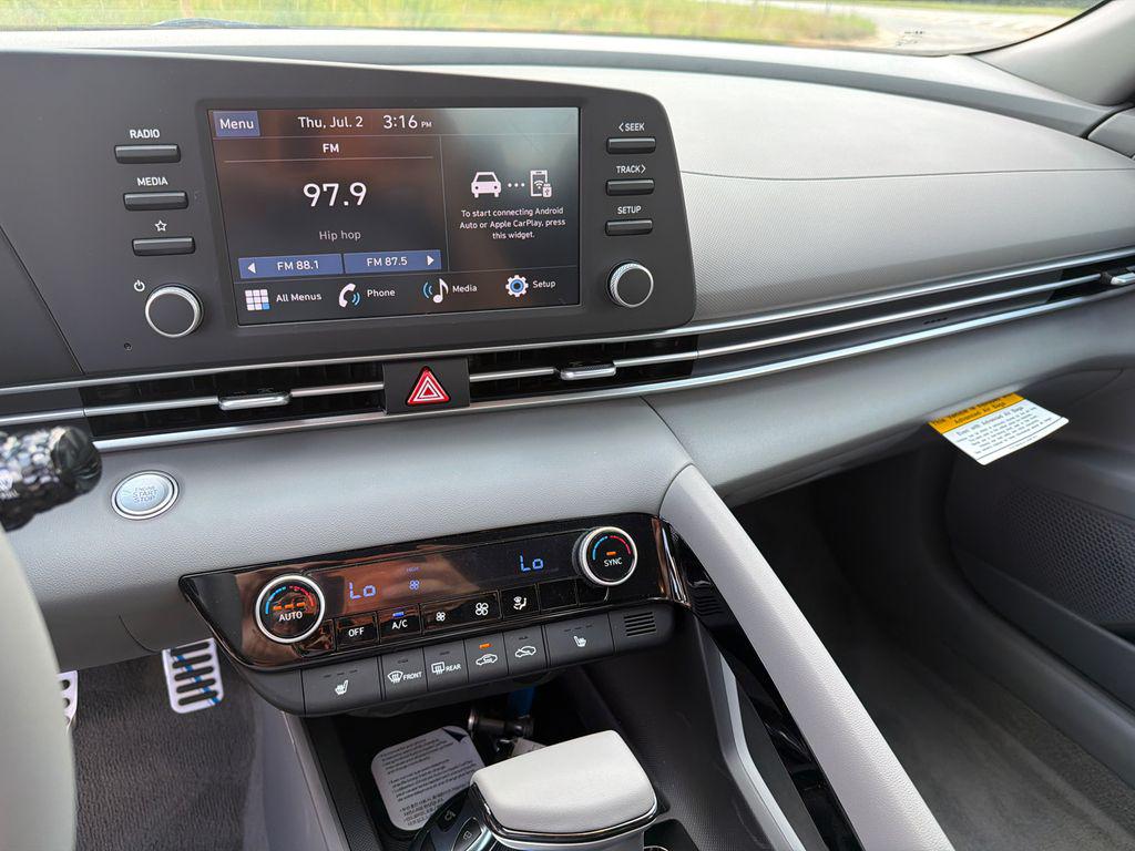 New 2026 Abyss Black HYUNDAI SEL Sport Premium image 28