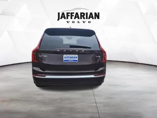 2026 Volvo XC90 Plug-In Hybrid Ultra, T8 AWD, Electric/Gasoline, Bright, 6 Seats