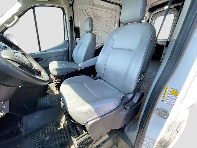 2018 Ford Transit Medium Roof w/Sliding Side Door w/RWB