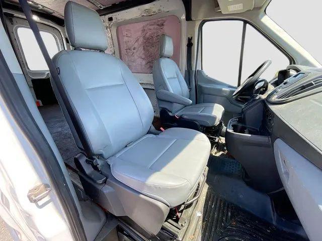 2018 Ford Transit Medium Roof w/Sliding Side Door w/RWB