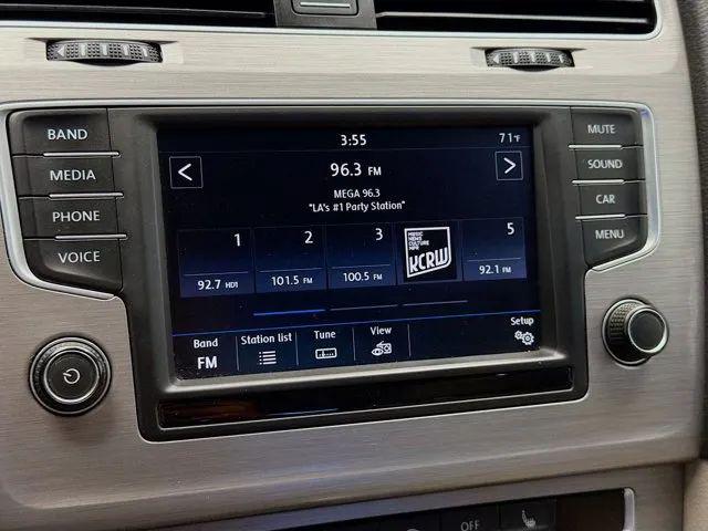 2017 Volkswagen Golf SportWagen TSI SE