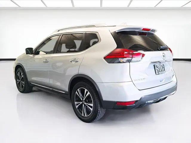 2017 Nissan Rogue SL