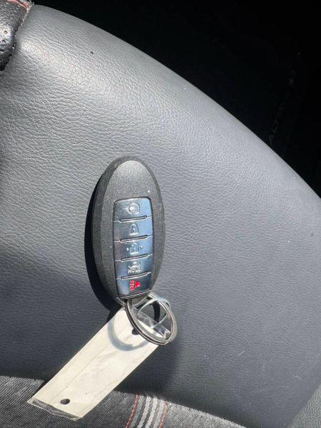 2023 Nissan Altima SR FWD